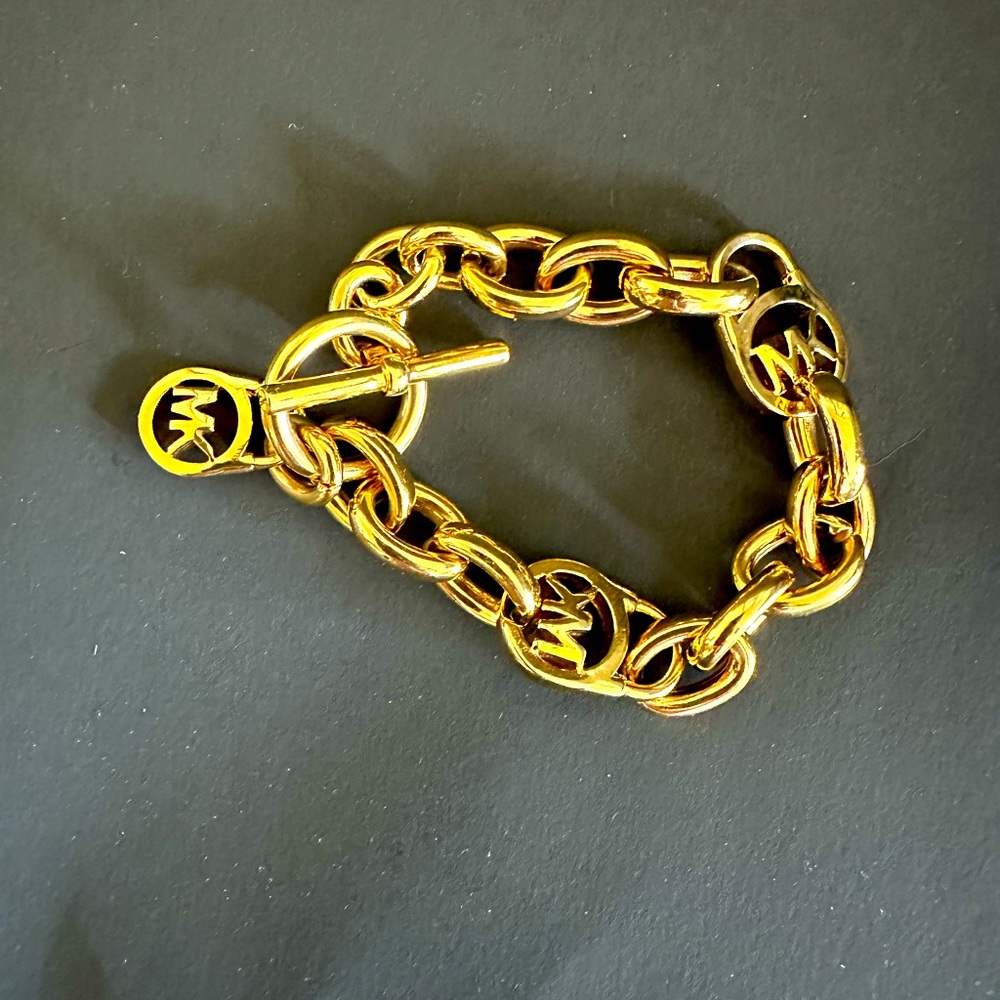 Michael Kors Gold Chain Fashion Bracelet
